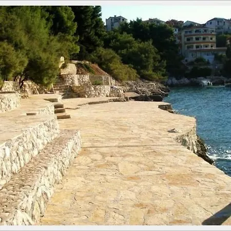 Mit Terrasse Und Grill By Interhome Trogir