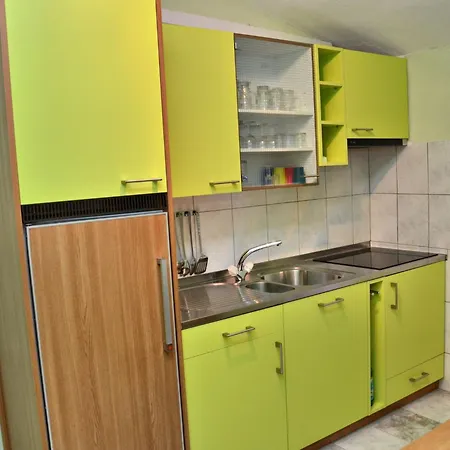 Mit Terrasse Und Grill By Interhome * Trogir